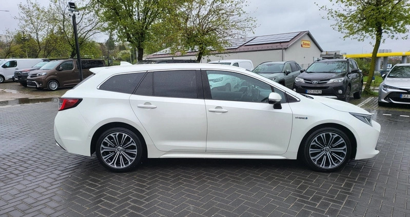 Toyota Corolla cena 102900 przebieg: 100941, rok produkcji 2020 z Zelów małe 379